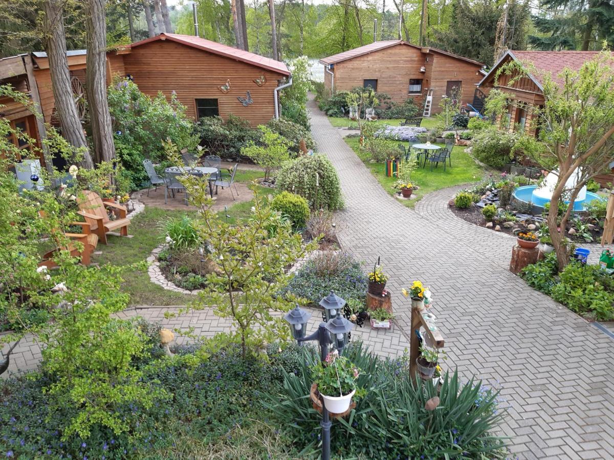 Monikas Gästehäuser Seeblick Himmelpfort Exterior foto